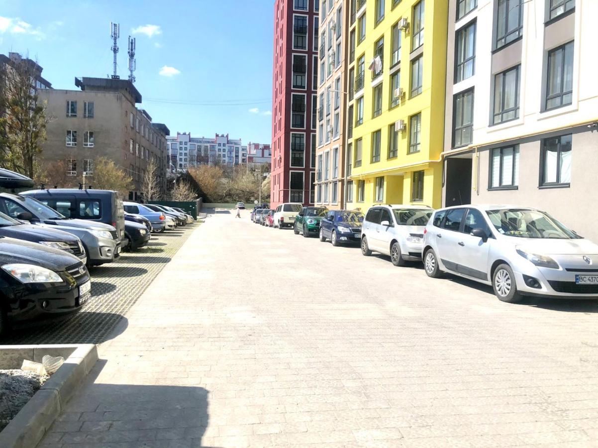 Osapart Beautiful Apartment In A Complex Semycvit Lviv Dış mekan fotoğraf