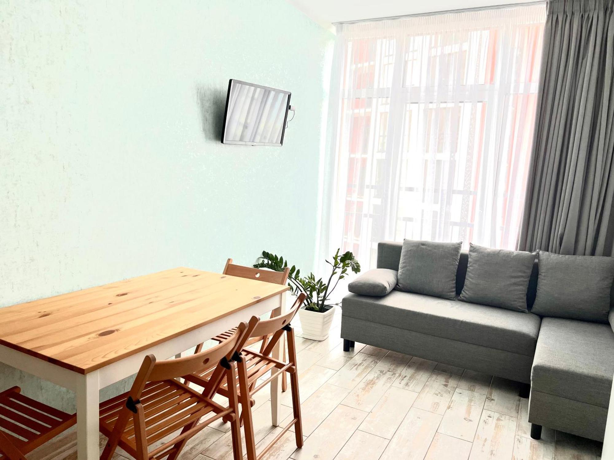 Osapart Beautiful Apartment In A Complex Semycvit Lviv Dış mekan fotoğraf